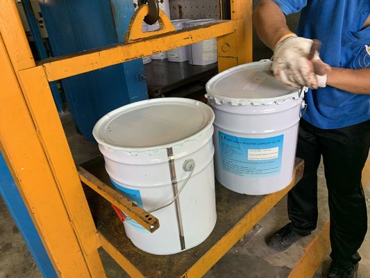Resina incolore di bassa viscosità, chiara resina in vetro epossidico liquida elettrica