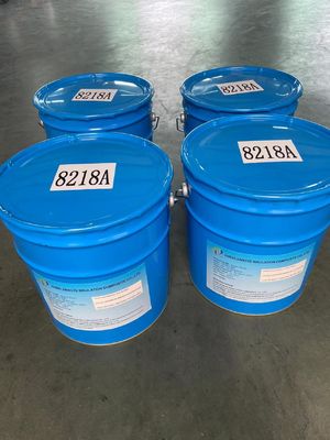 Pasta a resina epossidica termoresistente del pigmento su mano per la pittura decorativa